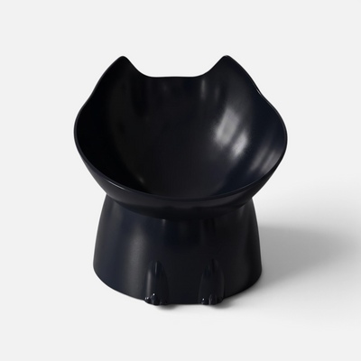 Katteskål ergonomisk sett forfra i sort farge med ører og bein.
